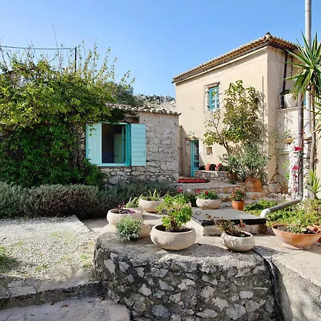 Sira Stonehouse Lll *