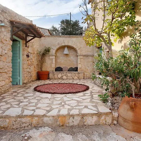 Sira Stonehouse Lll *