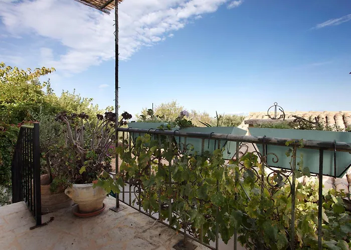 Sira Stonehouse Lll Volímai